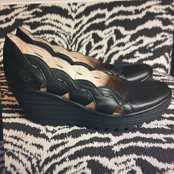 Fly London Shoes - Fly London Shoes